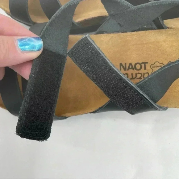 NAOT Women’s Kayla Sandal 36/5.5 Black Leather Hook Loop Closure Strappy - Picture 6 of 10